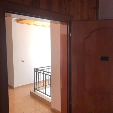 Hotel Gjinaj 2* Shëngjin